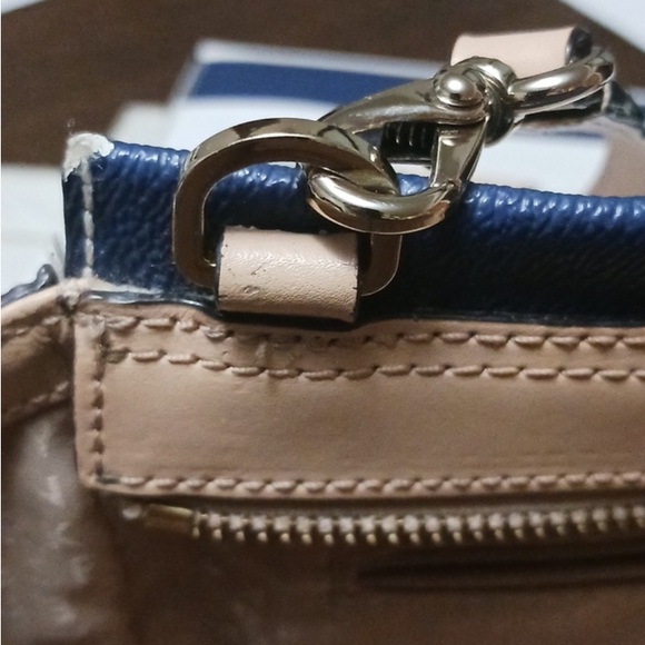 Kate Spade EUC Blue & Cream Camryn Wellesley Stripe Leather Satchel/Crossbody - Picture 6 of 9